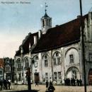 Cammin in Pommern - Rathaus mit Marktplatz-003